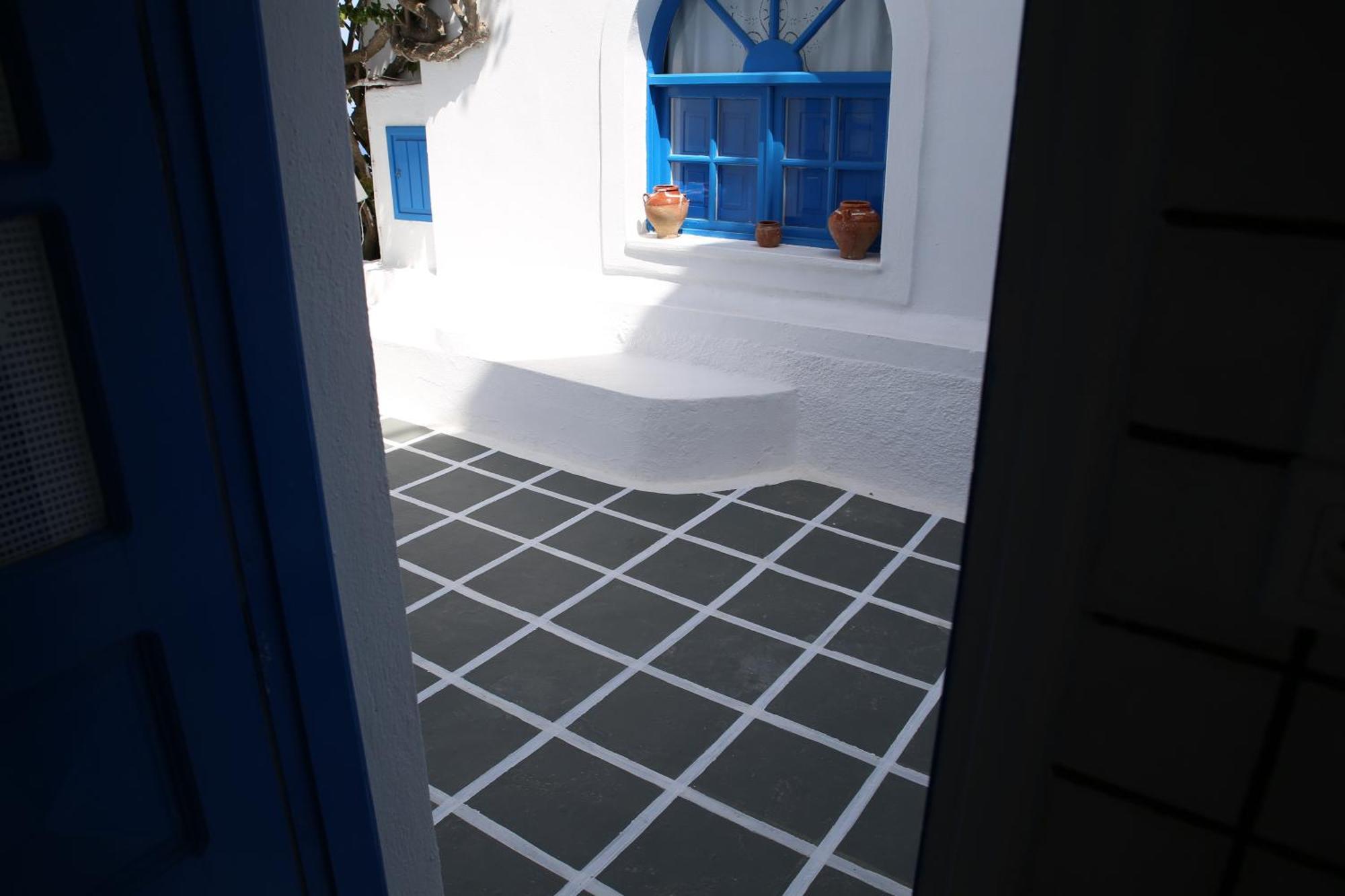 Annio Santorini Apartment Imerovigli  Bilik gambar