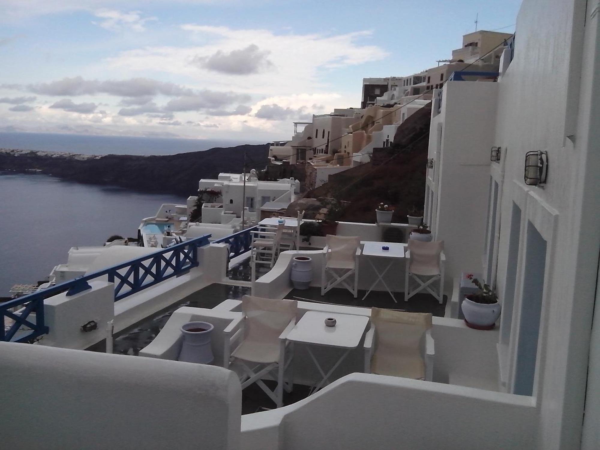 Annio Santorini Apartment Imerovigli  Bilik gambar